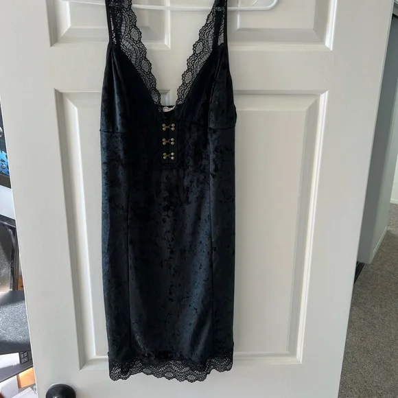 Free People Lace and Velvet Dress - Picture 1 of 3